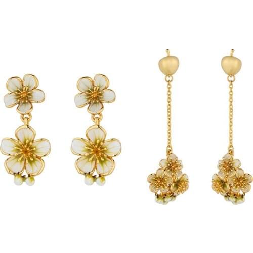 Simple Elegant White Flower Earring For Women 2021 New Enamel Glaze Copper S925 Needle Plant Drop Ear Jewelry Good Gift