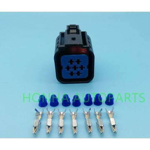 Free shipping 7 Pin 3.5 mm WPT-596(Tin) 3U2Z-14S411-YGA 7 way waterproof plug female plastic wire cable connector plug