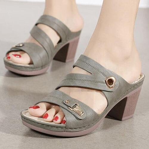 New Summer Womens Slippers European and American style High Heels Comfortable Slippers Ladies sandals Zapatillas de mujer q51