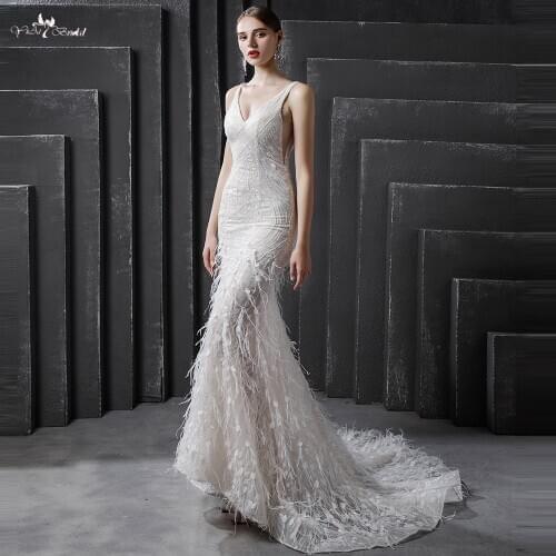 LZ445 New Design Light Champagne Mermaid Wedding Dresses Beaded Feathers Sleeveless Bridal Gown Vestido De Noiva