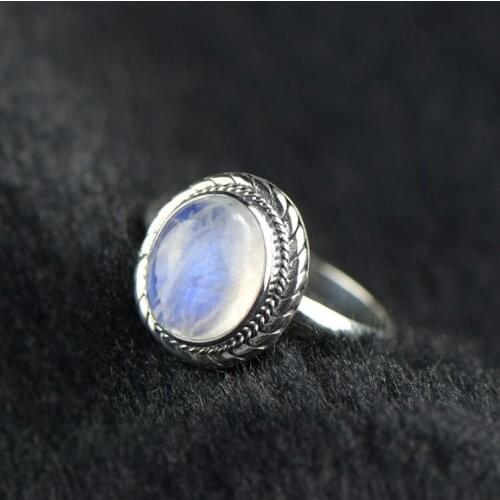 2018 new S925 silver inlaid natural Moonstone, silver ring, retro twist, original design, ring ornament