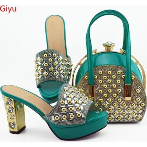 Giyu Women's Turquoise Bags