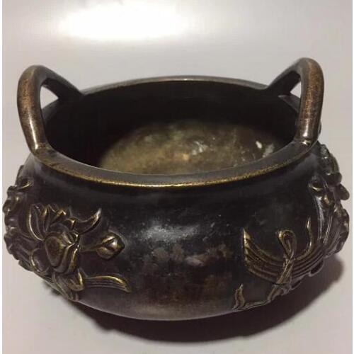 Chinese Bronze Carved Lotus Flower Three Foot Incense Burner Buddhist Supplies Exorcism Fengshui Home Decoration Statue