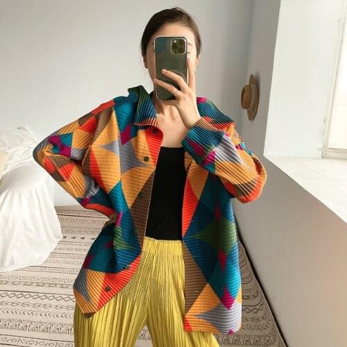 Miyake Autumn Pleated Button Coat Women Korean Fashion 2021 Designer Fashion Cardigan Women Geometric Printing Tweed Pink Blazer