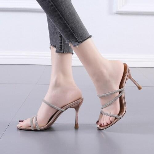 Women 2021 Summer Slippers Korean Style Thin Heel Solid Color Fashion Ladies Round Toe Rhinestone Slides High-heeled Sandals