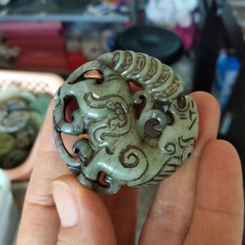 Vintage Jade Amulet Carven Lucky Beast Foo Dog Pendant Amulet Ornaments Hanging Bring Wealth