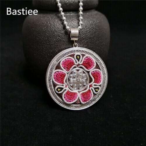 Bastiee Embroidery Round Pendant Necklace Women 999 Sterling Silver Jewelry Retro Chakra Ethnic Luxury Hmong Handmade Jewellery