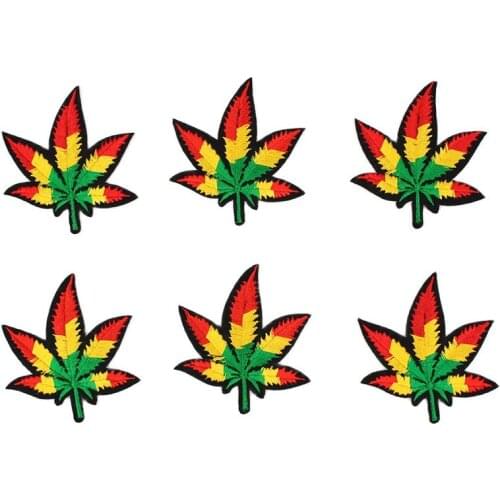 10pcs/lot Embroidered Maple leaves Patches Iron On Clothes Stickers Sew Jeans Bags Apparel Appliques Diy Patchwork Coats Stripes