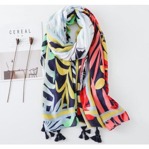 Women Antumn Winter Tassel Scarf Ombre Patchwork Leaves Floral Viscose Scarves Wrap Long Pashmina Shawls Hijab Muslim Headband