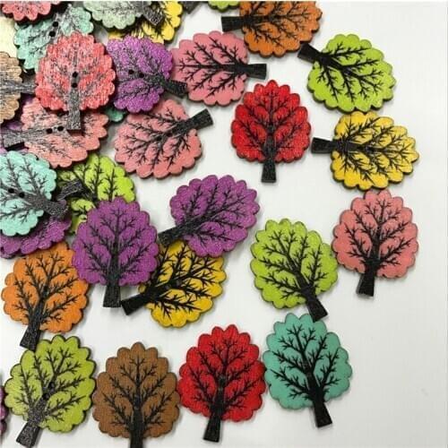 300PCS Colorful Tree Leaf Wooden Buttons Scrapbooking Random Color Two Holes Buttons for DIY Child Clothes Accessories