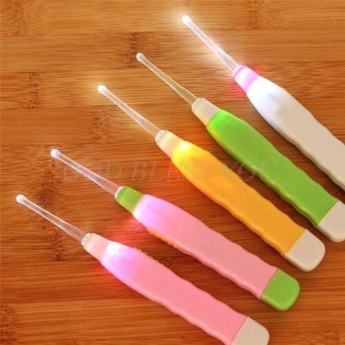 Cartoon LED Light Ear Pick Cleaner Spoon Flashlight Earwax Removal Tool Set Safe Drop Shipping
