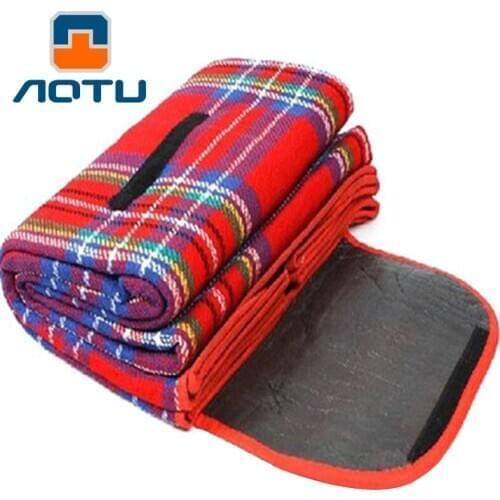 High Quality 2019 outdoor 200 * 150cm grid thicken cashmere Picnic Barbecue dampproof mat beach picnic mat mat tent