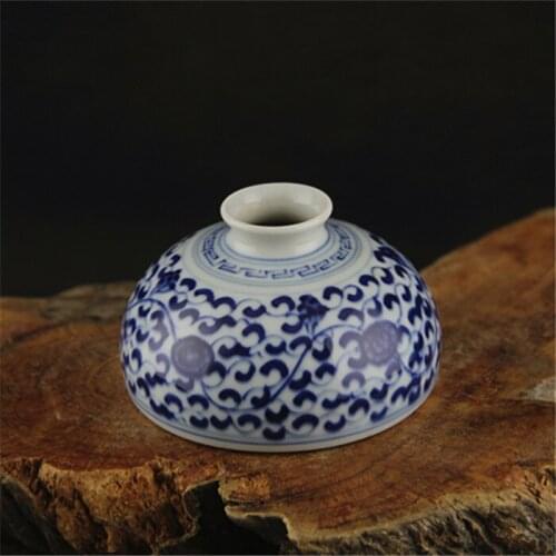 Qing Dynasty Handmade Porcelain Blue-and-White Lotus Pattern Water Vessel