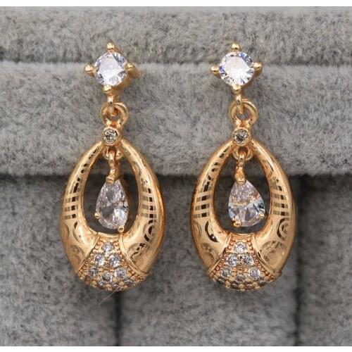 Trendy Gold Plated Copper Stud Earrings White Waterdrop Zirconia For Women Fashion Jewelry Accessories Wedding Anniversary Gift