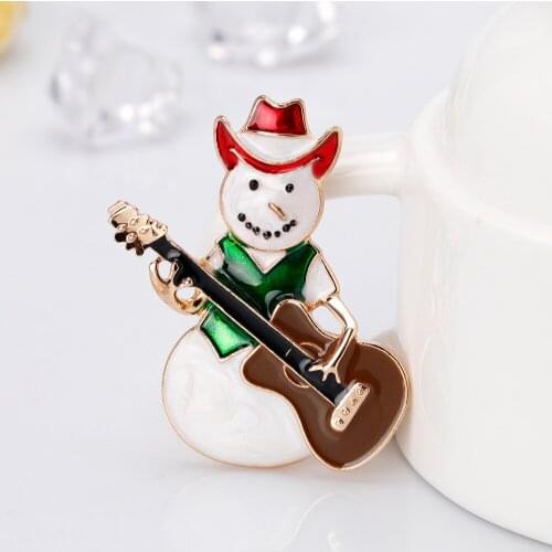 Wear Red Cowboy Hat Snowman Brooch Brown Guitar Green Coat Man Brooches for Women Enamel Pins Jewelry Accessories