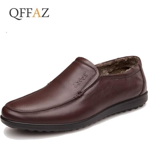 QFFAZ Winter Genuine Leather Men Casual Shoes Keep Warm Men Moccasins Soft Design Loafer Breathable Men Driving Shoe