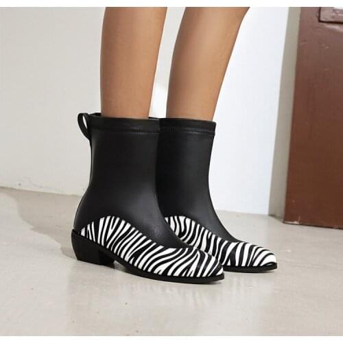 Europe station womens short boots fall / winter 2020 new womens shoes