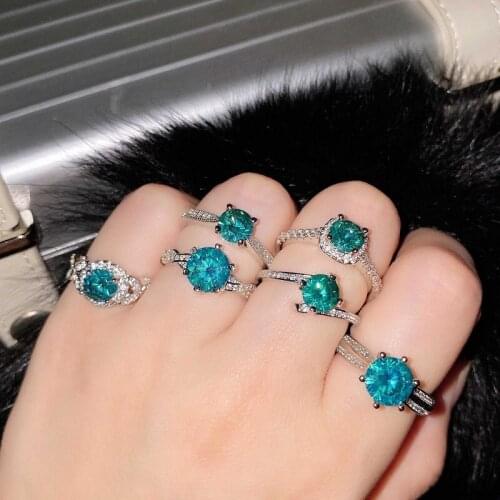 Fashion Blue Starlight Zircon Ring Silver Color Claw Design Promise Ring Womens Luxury Wedding Engagement Ring Jewelry