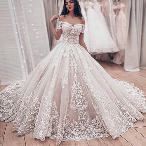 Gorgeous Off The Shoulder Appliques White Wedding Dress 2020 Lace Sweetheart Ball Gown Elegant Lace Up Gelinlik Bride Dresses
