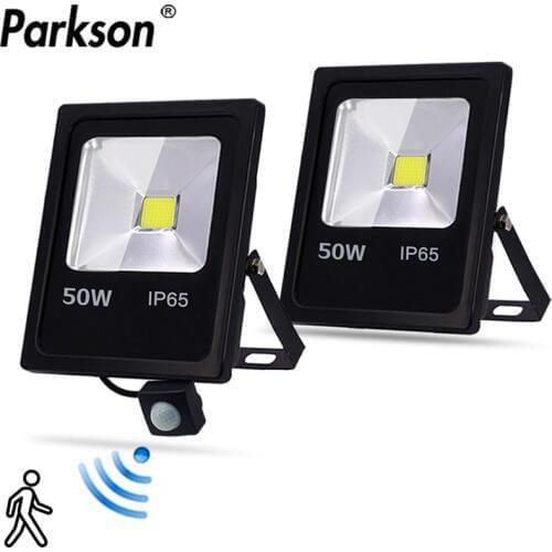 Waterproof IP65 Motion Sensor LED FloodLight 220V 50W 30W 10W Outdoor LED Spotlight Reflector Led Flood Light Lighting Spotlight