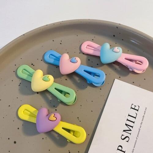 Cute Candy Color Love Heart Shape Hairpin Bangs Broken Hair Clip Women Girls Plastic Sweet Barrettes Hair Accessories Ornament