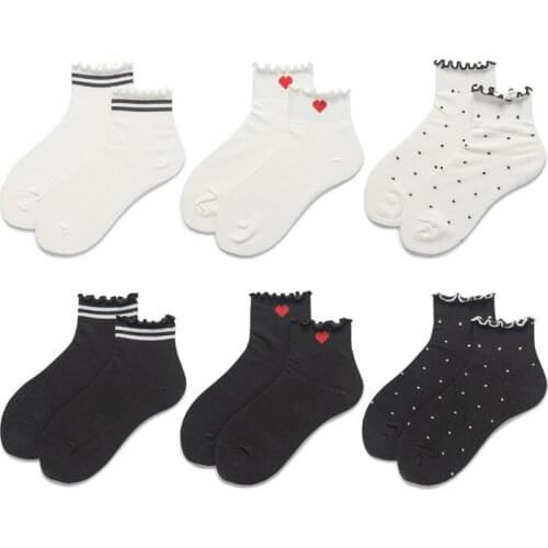 Yishine 3PK AW2020 cute design anklet sock with lace finish details on the top