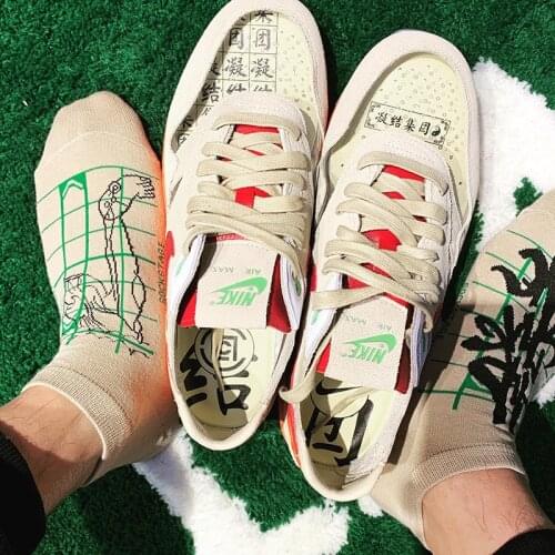 Original Crew Street Fashion Cotton Socks ODD Strange Unusual Outfit of The Day OOTD Kiss of Death Deadly Jointly Signed CLOT