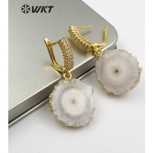 WT-E477 Women Vogue Fashion Earring Stalactite Quartz With Gold Bezel Dainty Cubic Zirconia Pave Earring Stud Delicate Jewelry
