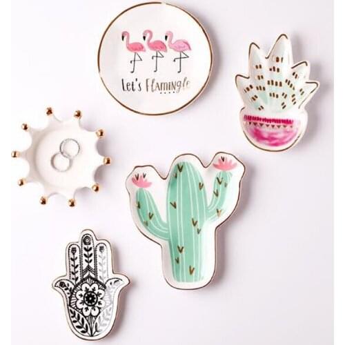 Small Painted Flamingo Cactus Pineapple Ceramic Sauce Dessert Dish Relish Plate Decorative Jewelry Storage Creative Dishes 1208