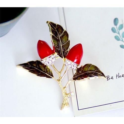 3 Color Fruit Brooch Jewelry Plum Shape Gold Color Red Enamel Pin Corsages Pins Suit Coat Scarf Accessories Pendant Dual Use NEW