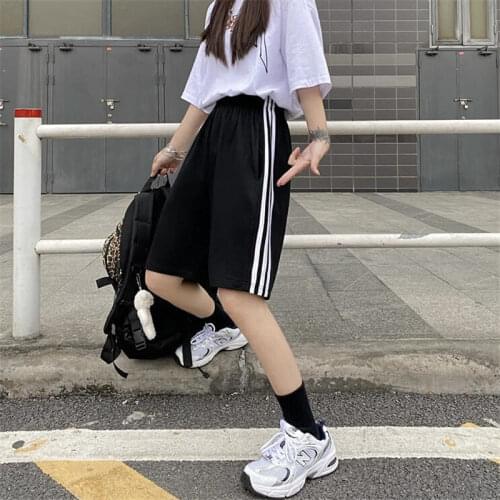 2021 Summer Womens Shorts South Korea Plain Stripe Pants Loose Sports Leisure Popular Logo Boys And Grls Pants