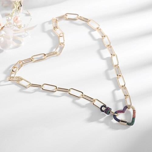 Korean Version Star Necklace Womens Clavicle Chain Personality Versatile European and American Net Red Chain Short Pendant