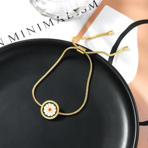 SHANGZHIHUA Fashion bracelet, Korean fashion Daisy bracelet, Women for Bracelet, 2020 New jewelry