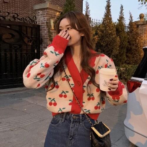 Early autumn fashion cherry jacquard womens retro knitted cardigan short sweater top loose womens Korean fashion Sueter Mujer