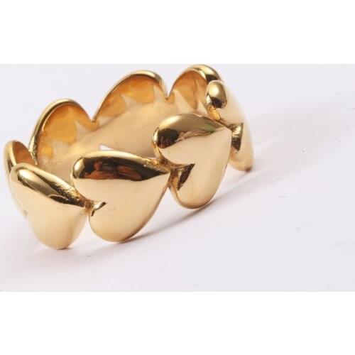 Korean Style Fash Deal Golden Color Pave Love Hearts Womens Rings Simple Stainless Steel Women Girl Anniversity Engagement Ring