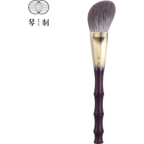 QINZHI Professional Handmade Make Up Brush 03 Angled Contour Sculpting Brush Soft Snow Fox Hair Makeup Brushes