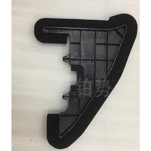 Car Front fender insulator 2011-Nis sans unny 1.5XV CVT 1.5XE Front fender insulation pad fender triangle trim insulation cotton