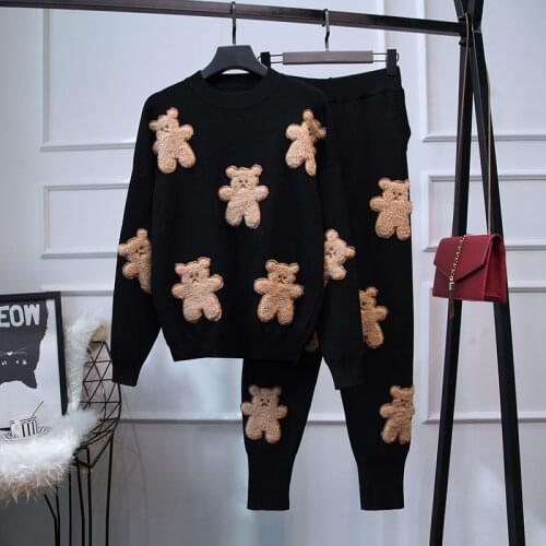 Two-piece New Womens Bear Patch Casual Sports Suit Womens Casual Feet Pants Velvet Fashion Suit