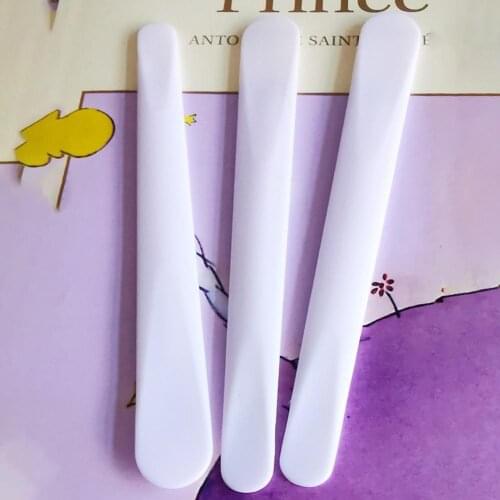 10Pcs Cosmetic Spatula Makeup Spoon Curved Double-ended PP Women Face Mask Spoon Cream Spoon Skin Face Care Tool for Daily Use