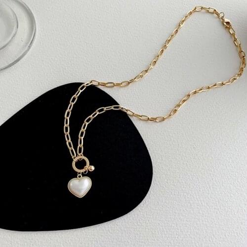 LOVOACC Korea Chic White Shell Love Heart Necklace Gold Color Chunky Hollow Curb Chain Circle Pendant Choker Necklaces for Women