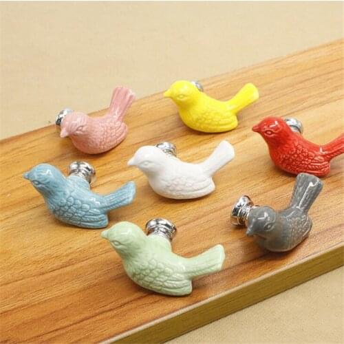 Cartoon Bird Shaped Ceramic Handle Lovely Pigeon Childrens Cabinet Door Drawer Knob Handles White Single Hole Pulls Furniture