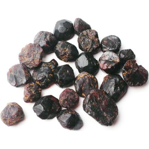 A lot of Natural Crystal Red Garnet Rough Mineral Stone Rock Gravel Specimen Healing Decor