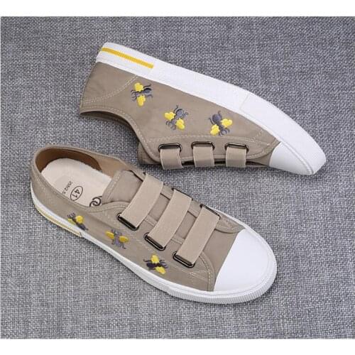 Fashion designer wedding Shoes for Men black bee with flat shoes Man Party dress Formal prom business shoes