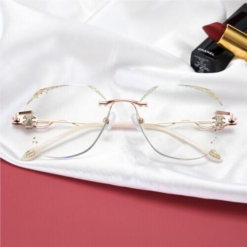 New Anti-blue-light Retro-reticular Red Frame Rimless Diamond Trimmed Glasses Rhinestone Sunglasses Clear Face Glasses