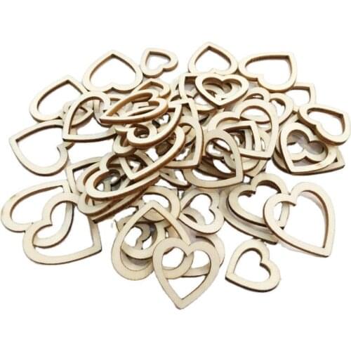 100pcs Wooden Hollow Heart Confetti Crafts Rustic Scatter Hearts Wedding Table Decoration Crafting for Wedding Party Decoration