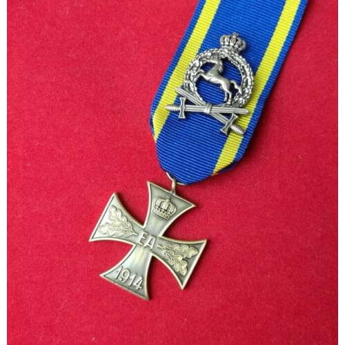 WW1 WWI German Imperial Brunswick War Merit Cross 2nd Class with Horse with ribbon MEDAL BADGE