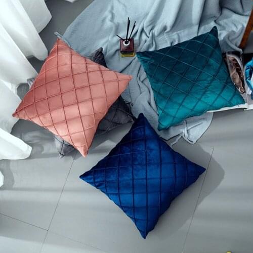 Home Living Room Solid Color Velvet Plaid Pillowcase Comfortable Soft Breathable Skin-friendly Pillowcase Household Items