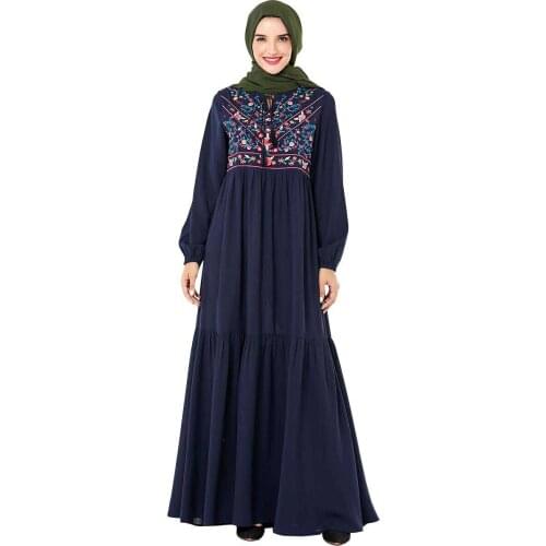 New Dubai Women Muslim Long Sleeve Dress Abaya Vintage Embroidery Ethnic Loose Kaftan Turkey Casual Ramadan Robes Clothing Arab