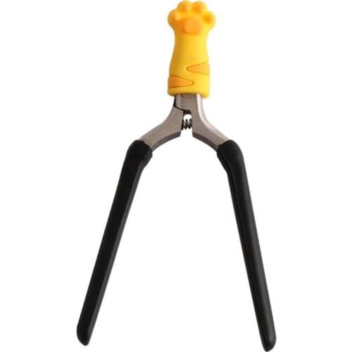 2Pcs Fashion Nipper Cover Protective Sleeve Nails Cuticle Scissors Protective Sleeve Nail Cuticle Scissors Manicure Tools