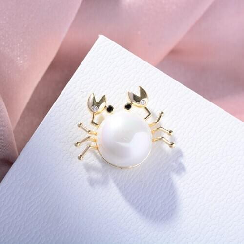 Cute Pins Little Crab Brooch Pins Magnet Pin Accessories for Clothes Decoration Brooch Pins Fine jewelry Copper Brooch Metal